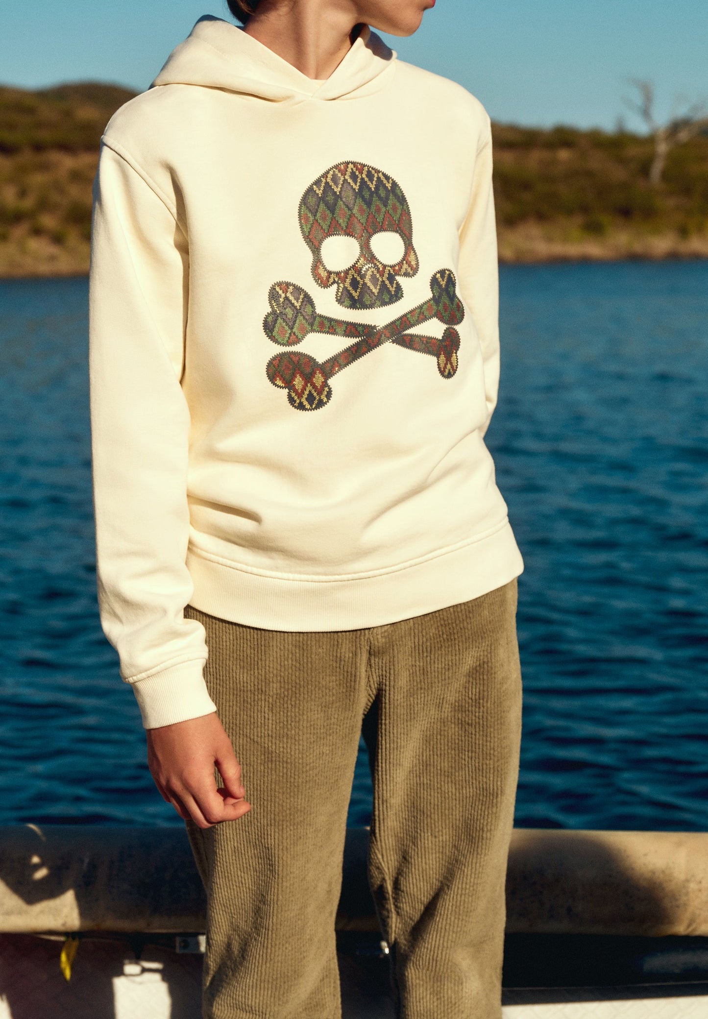 SWEATSHIRT WITH KILIM SKULL