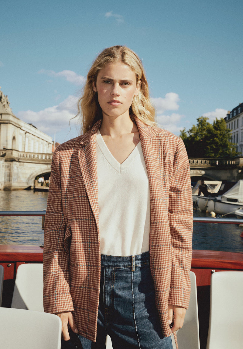 CHECK BLAZER WITH BELT