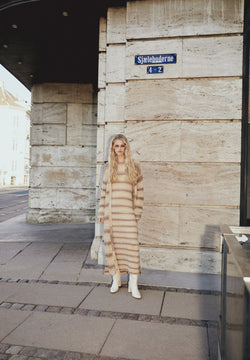 STRIPED KNIT CARDIGAN