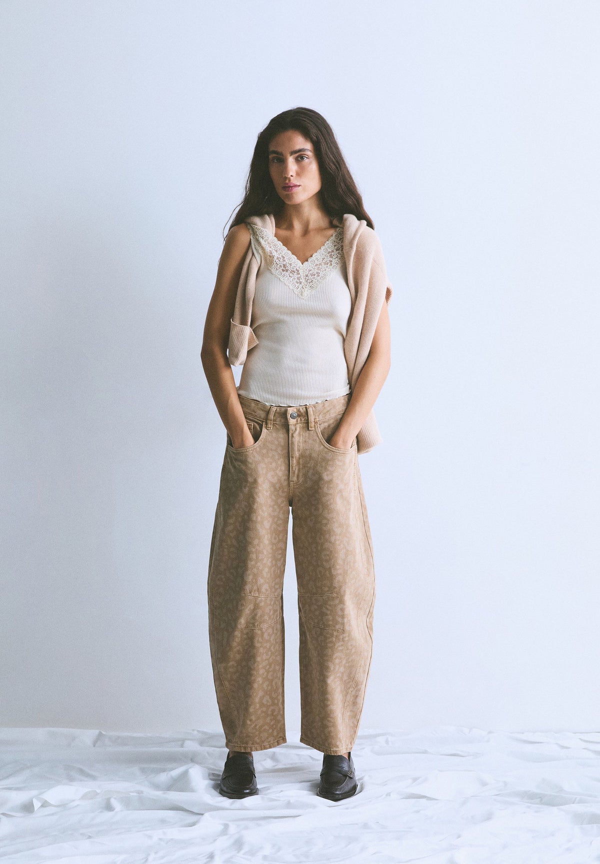 ANIMAL PRINT BALLOON JEANS