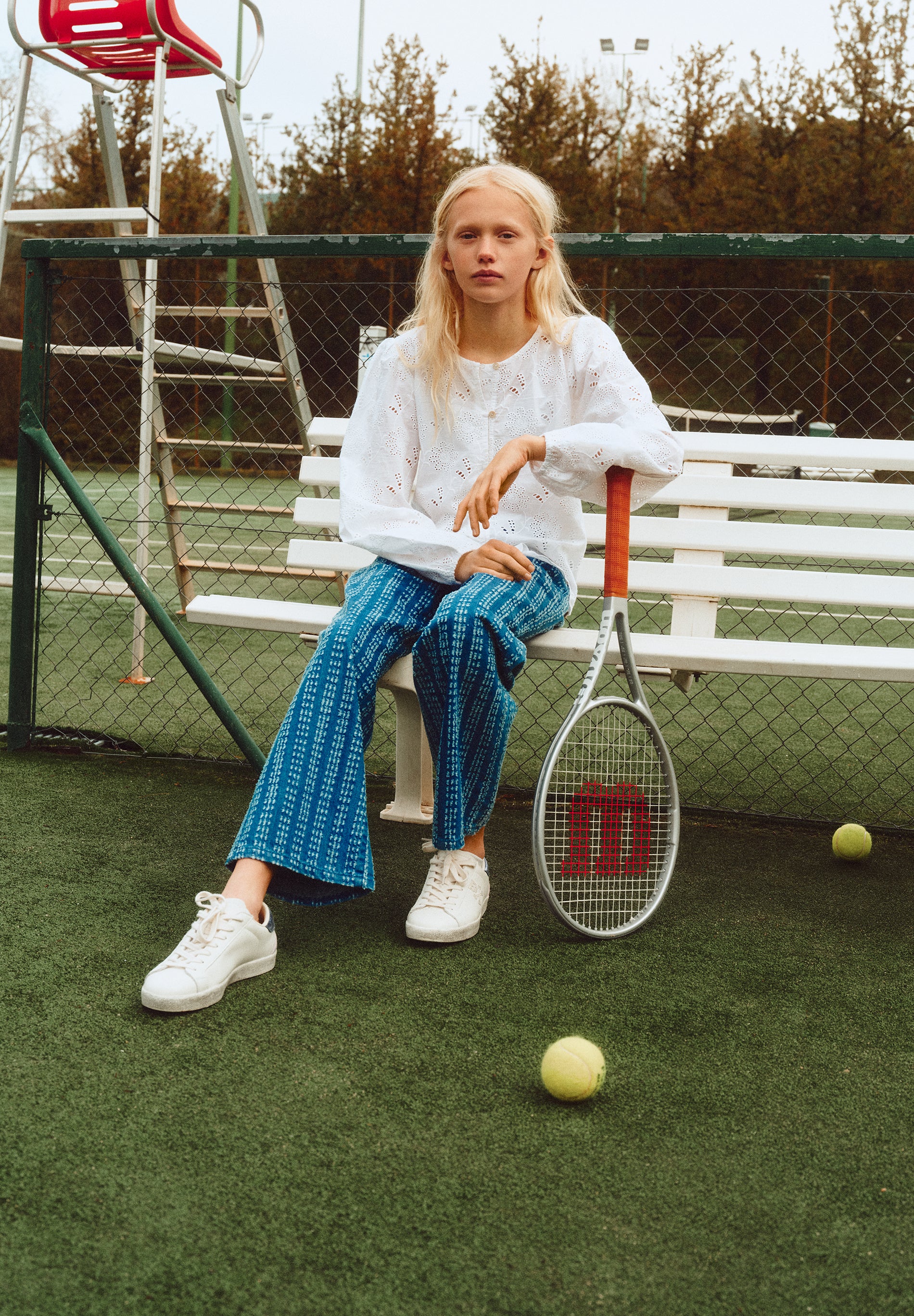 DENIM TROUSERS WITH TOPSTITCHING