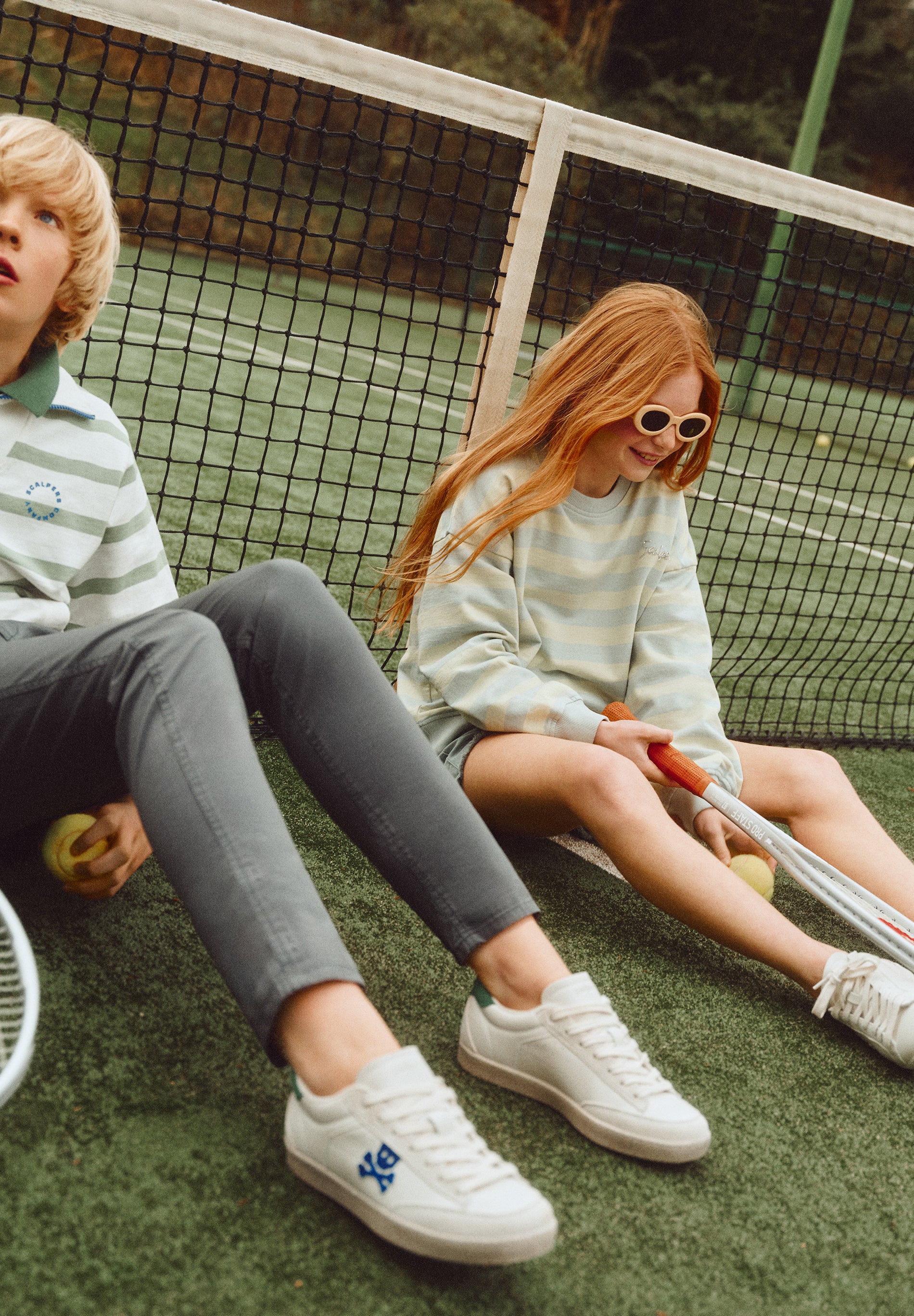 RELAXED STRIPED SWEATSHIRT