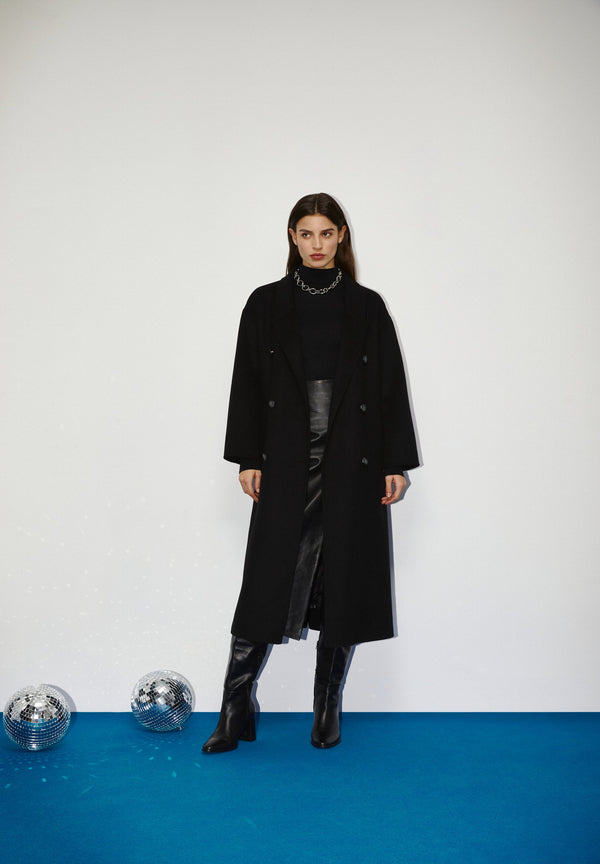WOOL COAT WITH SCARF
