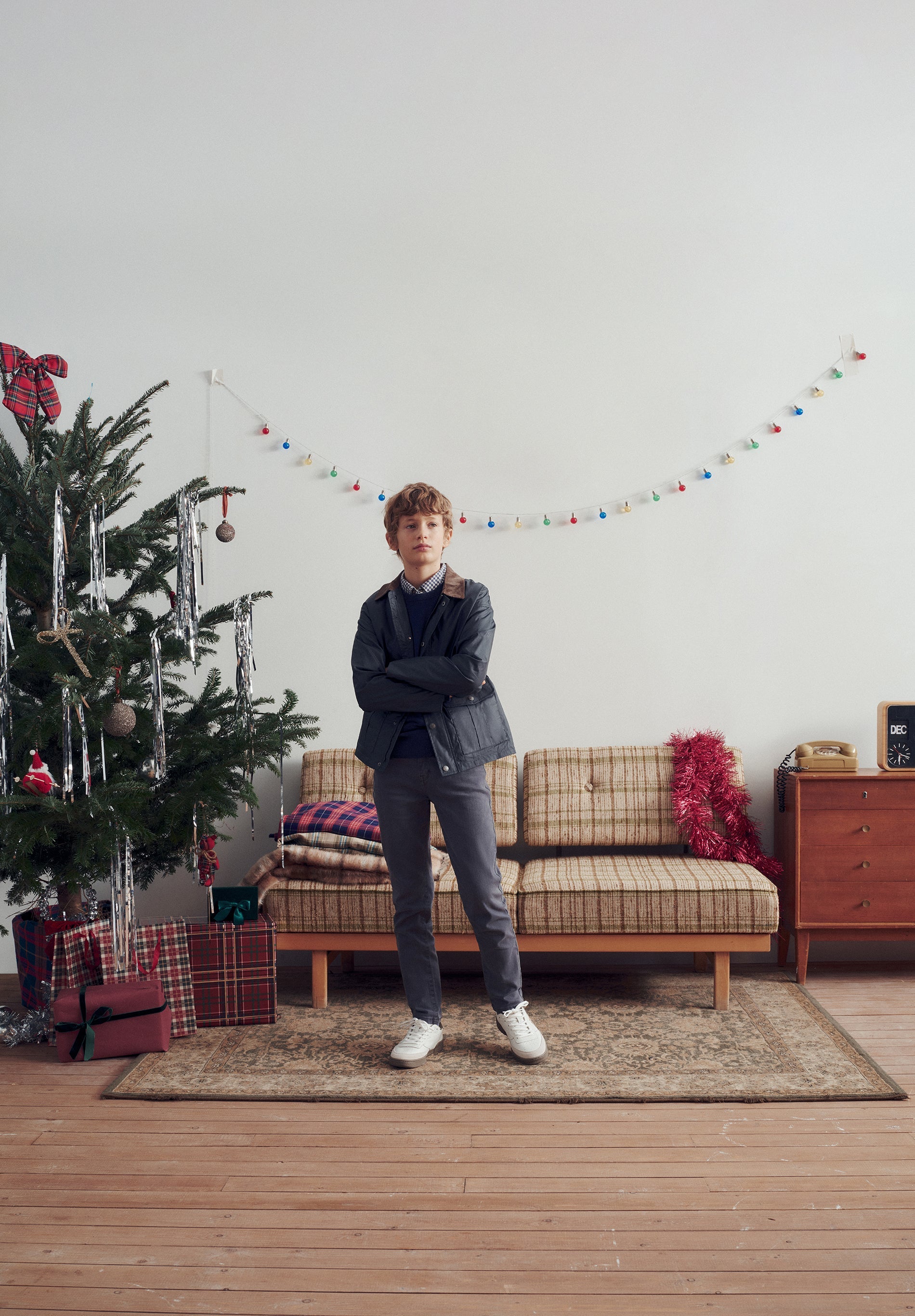 BASIC CHINO TROUSERS