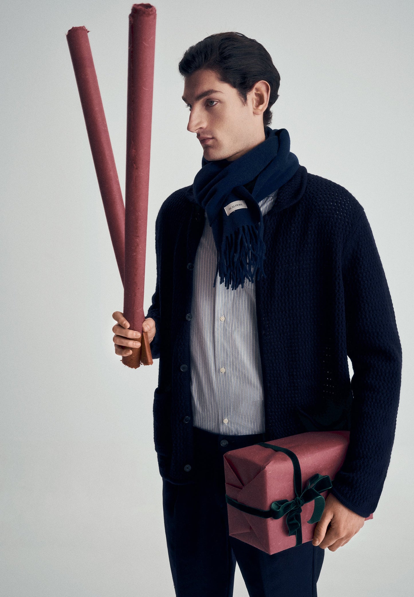 BASIC WOOL SCARF WITH FRINGES