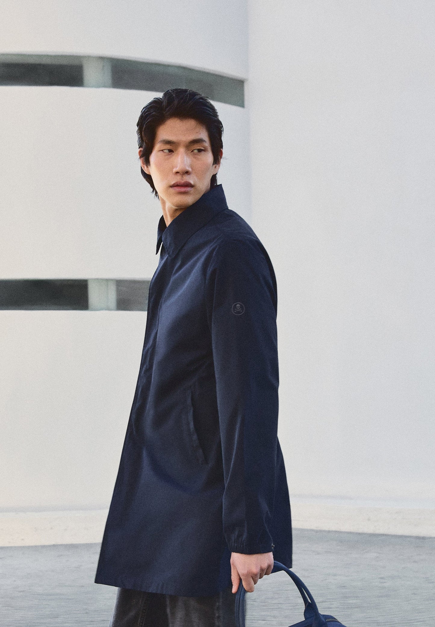 PARKA WITH DETACHABLE HOOD