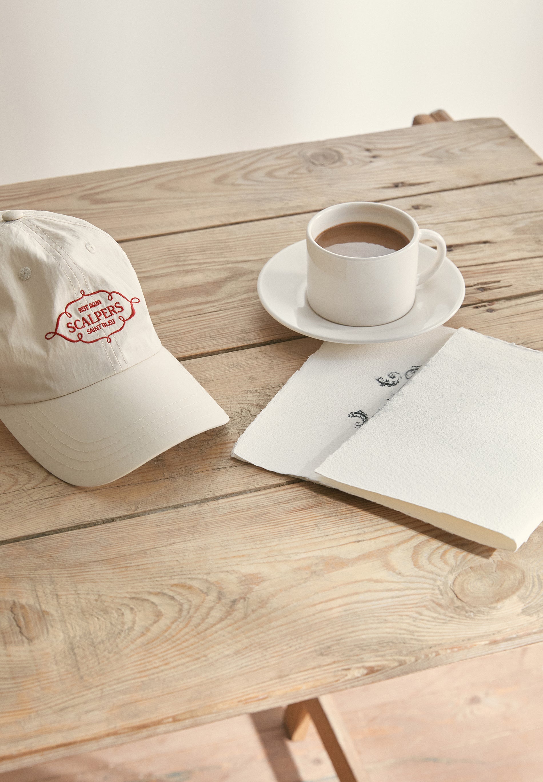 SAINT BLEU EMBROIDERED CAP
