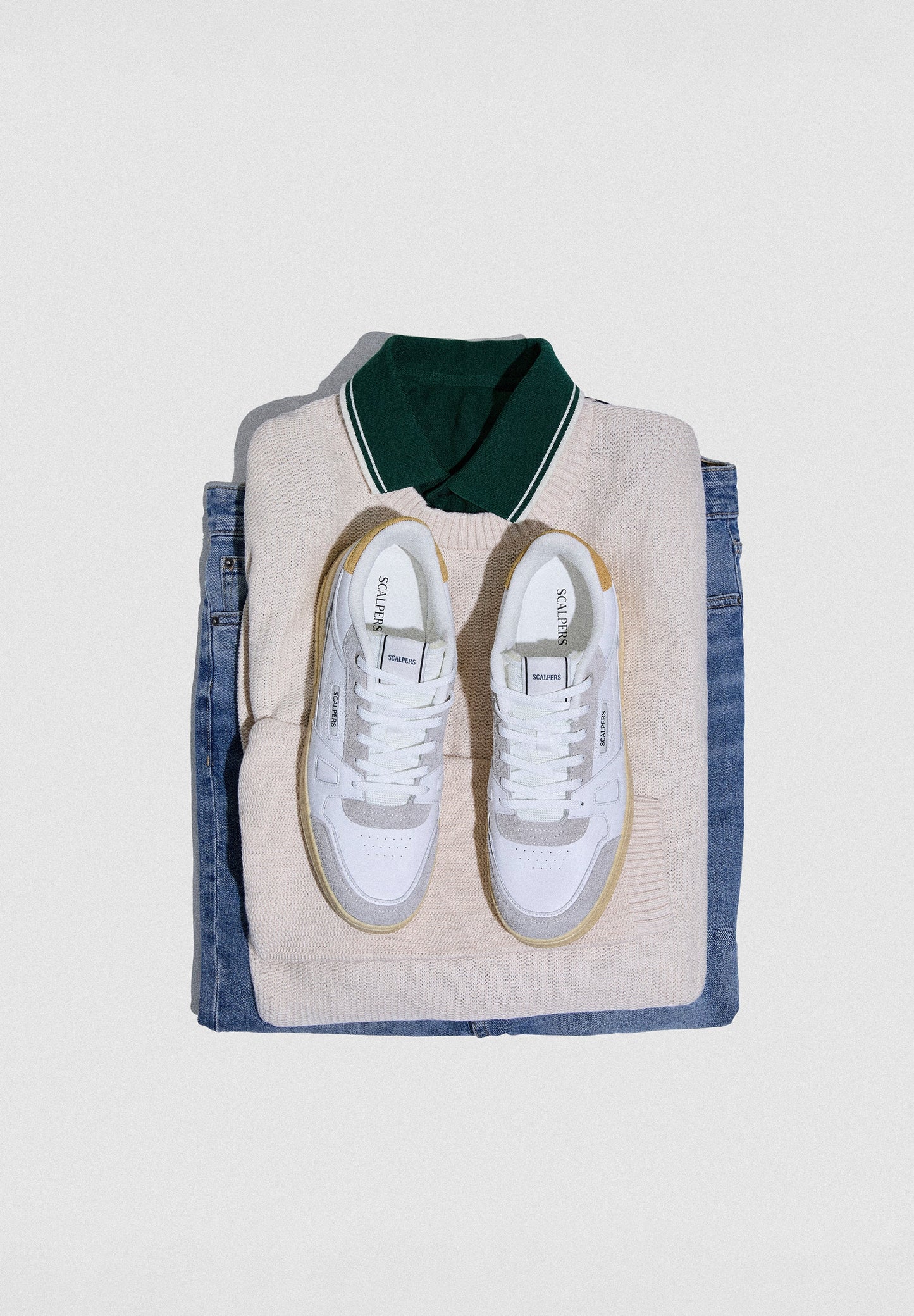 SCMILES SNEAKERS