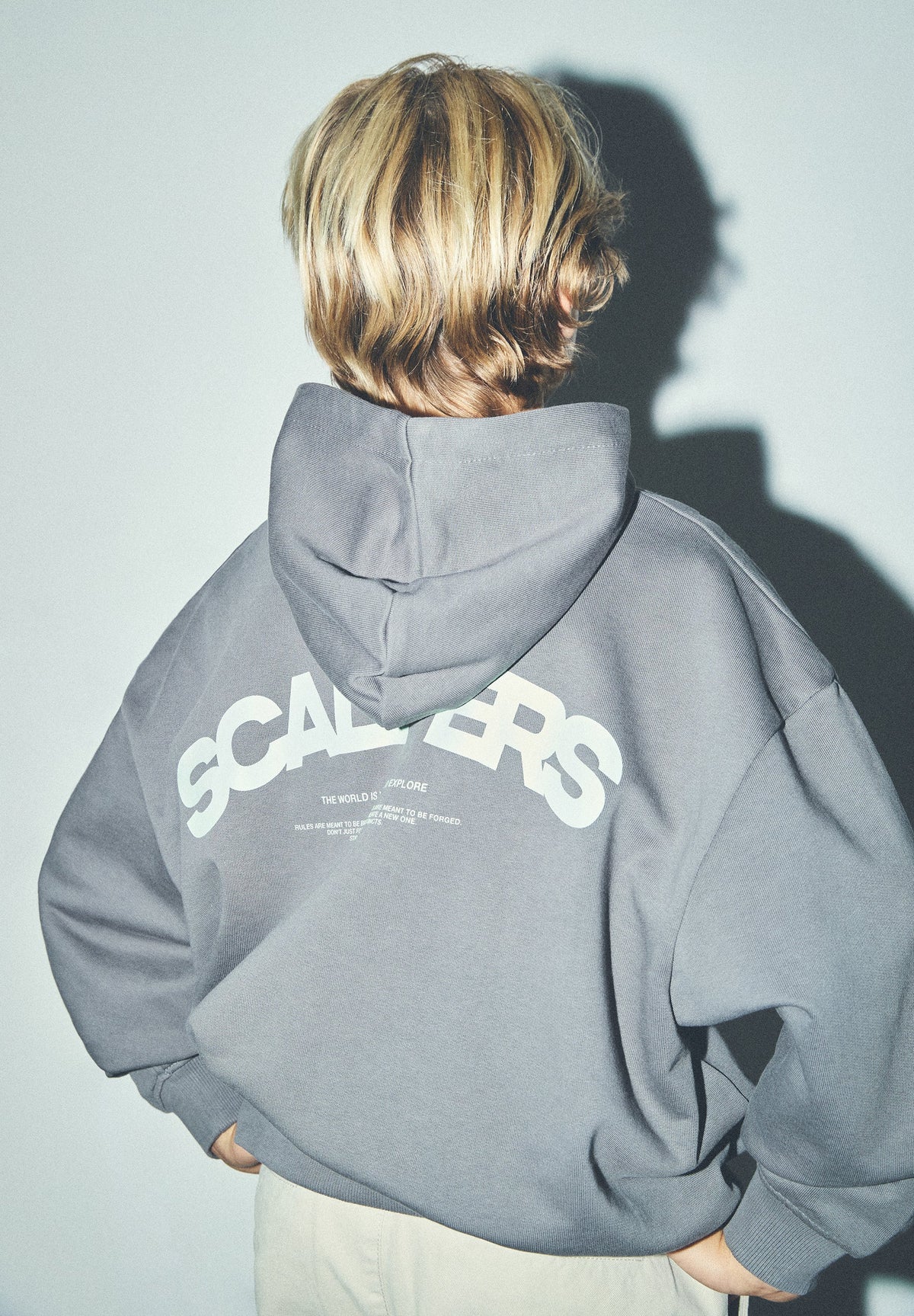 BOXY SWEATSHIRT WITH BACK LOGO