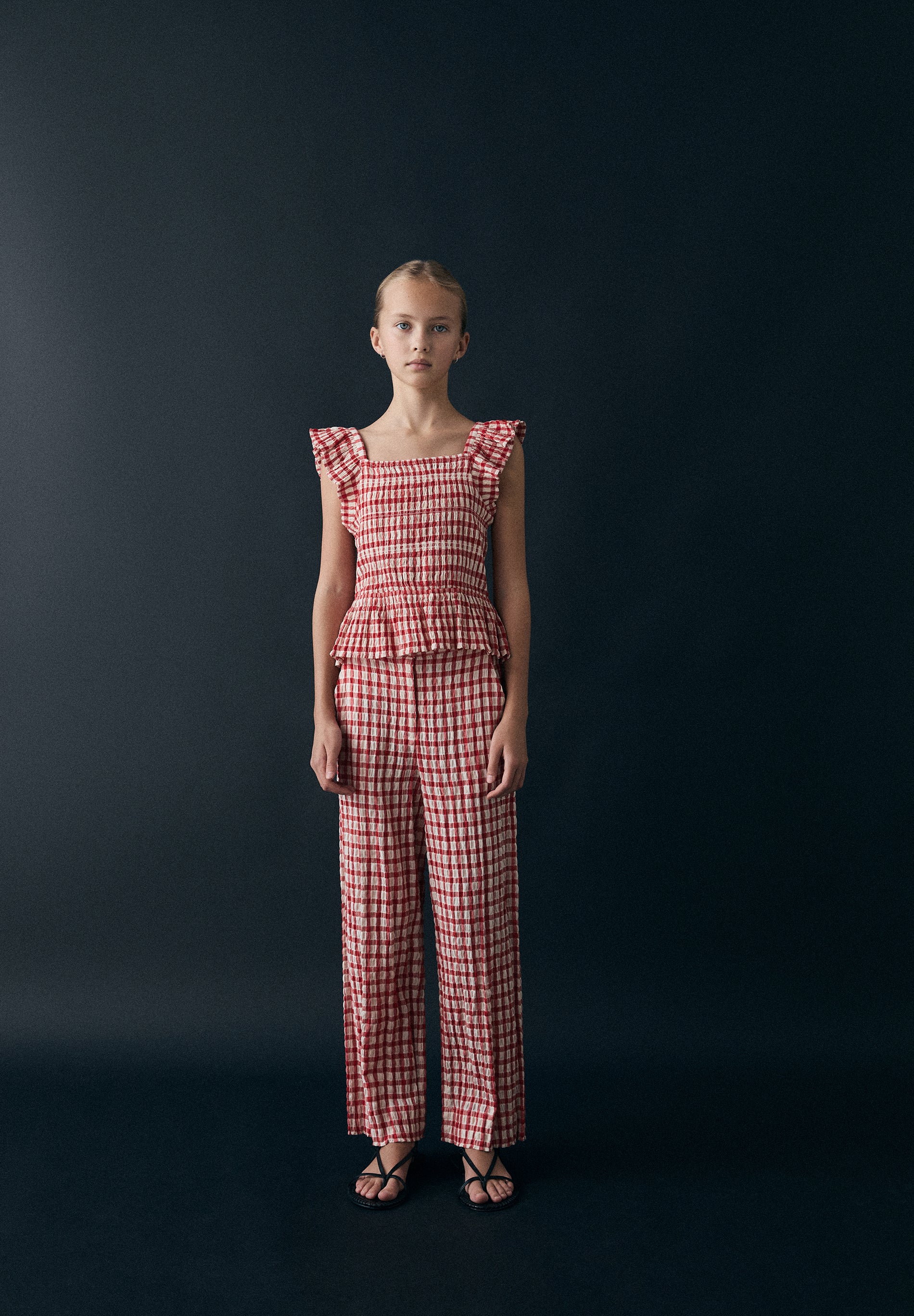 SMOCKED GINGHAM TOP
