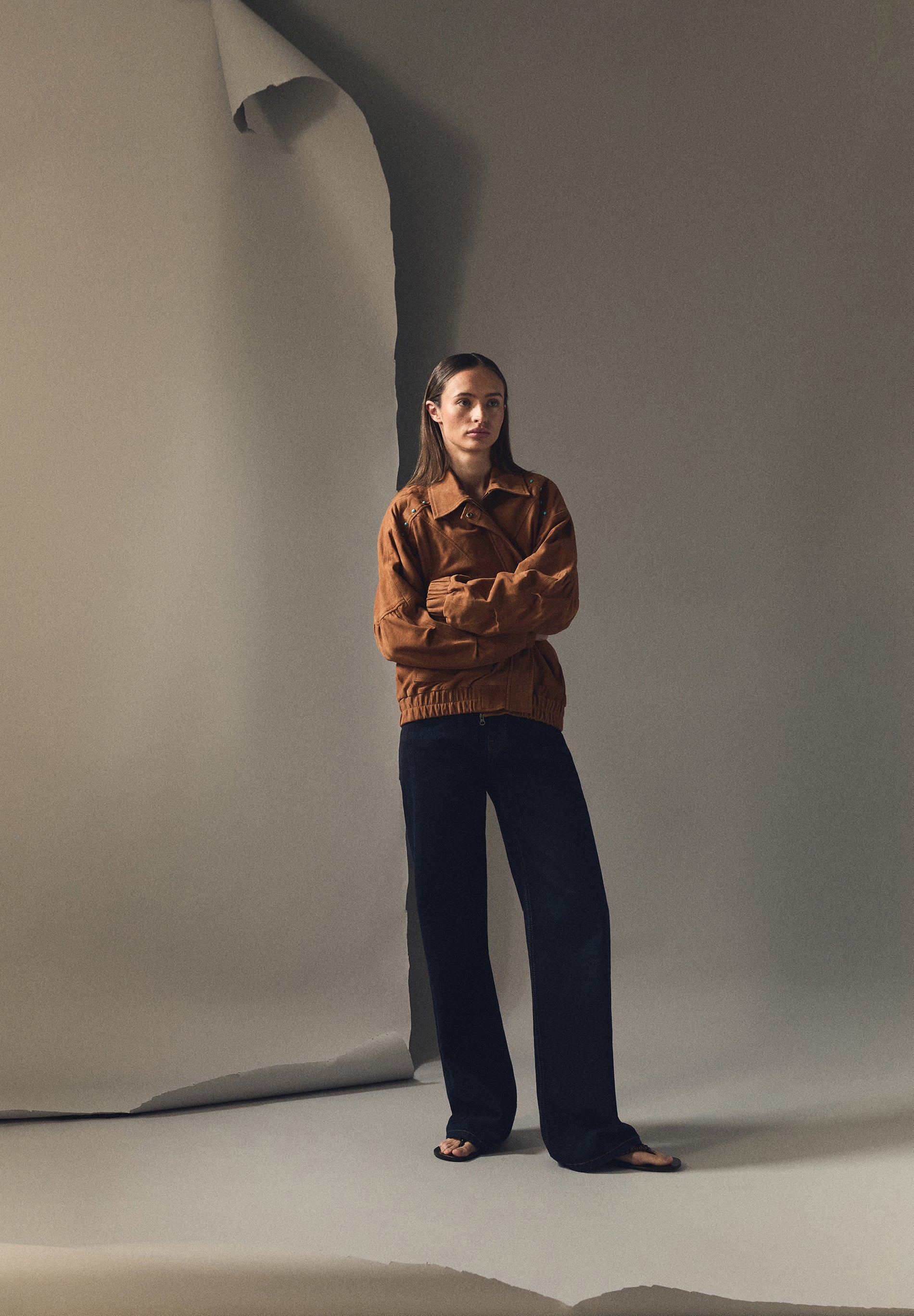 JEANS WITH WAISTBAND DETAIL