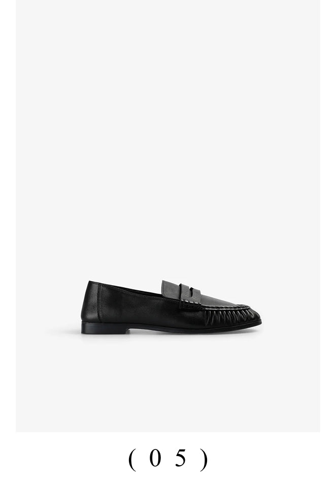 LEATHER LOAFERS