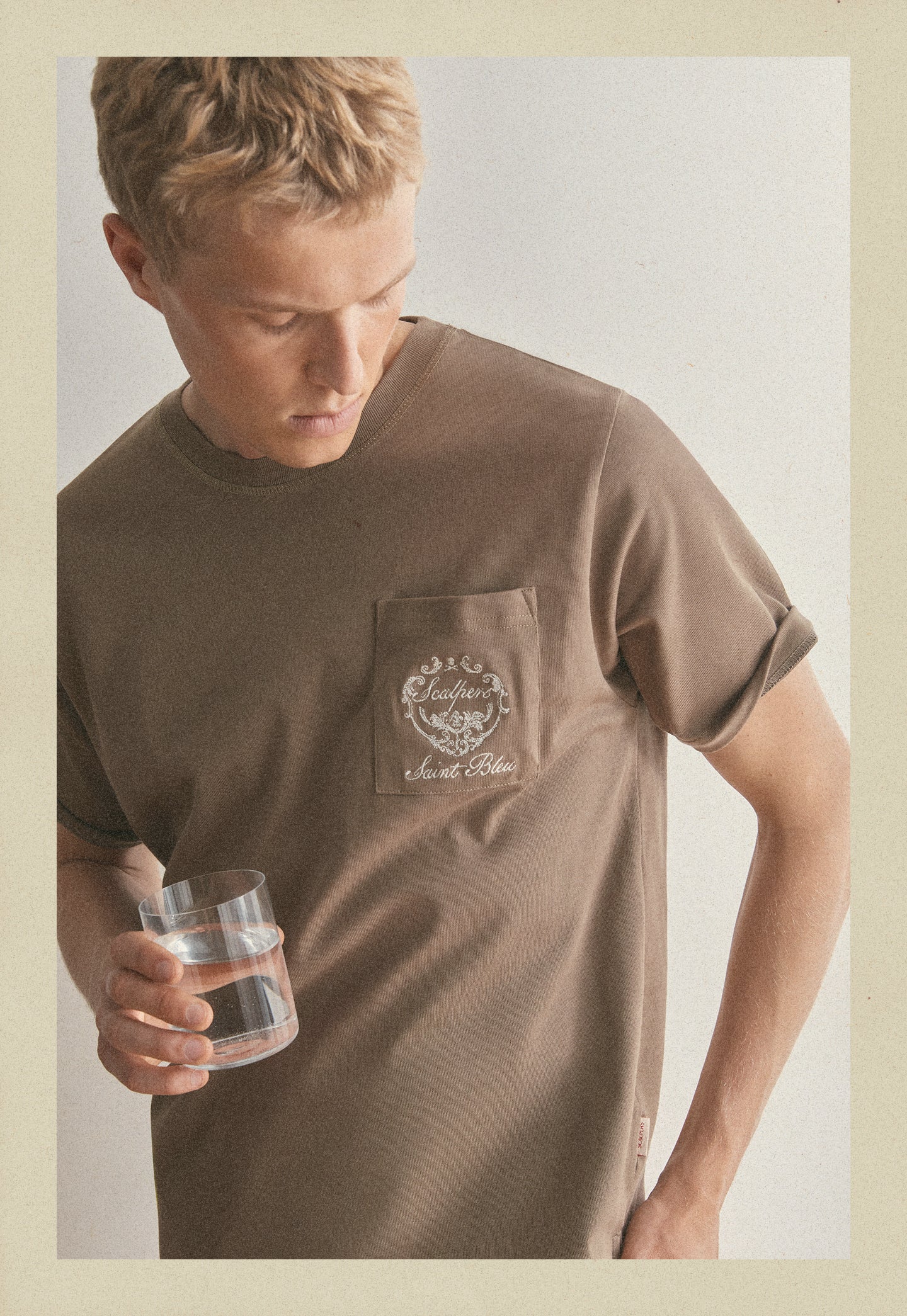 BOXY FIT EMBROIDERED T-SHIRT